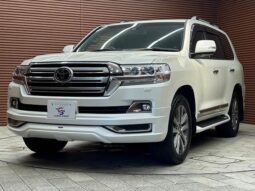 2019 TOYOTA LAND CRUISER ZX READY FOR IMPORT TO KENYA full