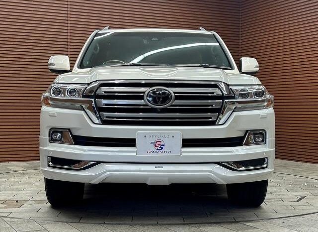 2019 TOYOTA LAND CRUISER ZX READY FOR IMPORT TO KENYA full