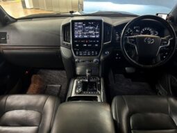 2019 TOYOTA LAND CRUISER ZX READY FOR IMPORT TO KENYA full