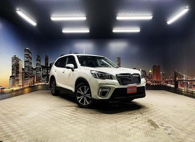 2018 SUBARU FORESTER PREMIUM FOR SALE IN KENYA full