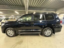 2018 TOYOTA LAND CRUISER AX READY FOR IMPORT TO KENYA full