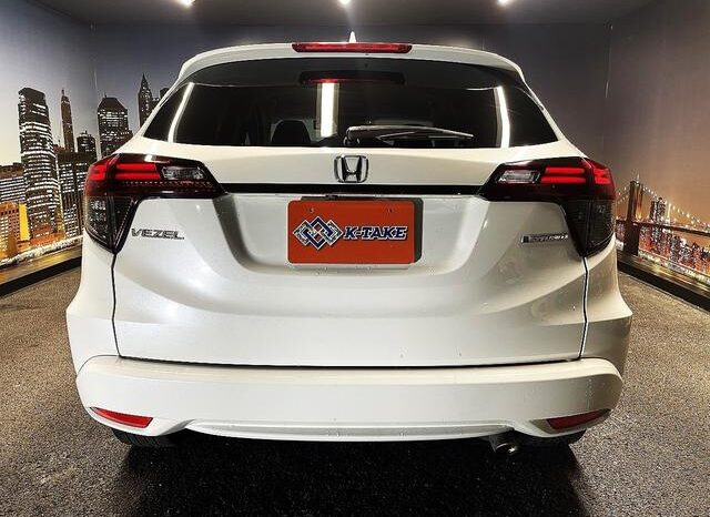 2018 HONDA VEZEL HYBRID READY FOR IMPORT TO KENYA full