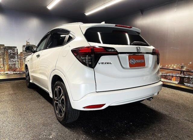 2018 HONDA VEZEL HYBRID READY FOR IMPORT TO KENYA full