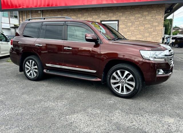 2019 TOYOTA LAND CRUISER ZX READY FOR IMPORT TO KENYA full