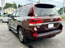 2019 TOYOTA LAND CRUISER ZX READY FOR IMPORT TO KENYA full