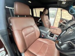 2019 TOYOTA LAND CRUISER ZX READY FOR IMPORT TO KENYA full