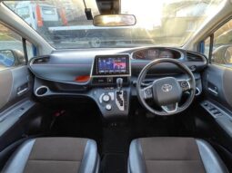 2018 Toyota Sienta full