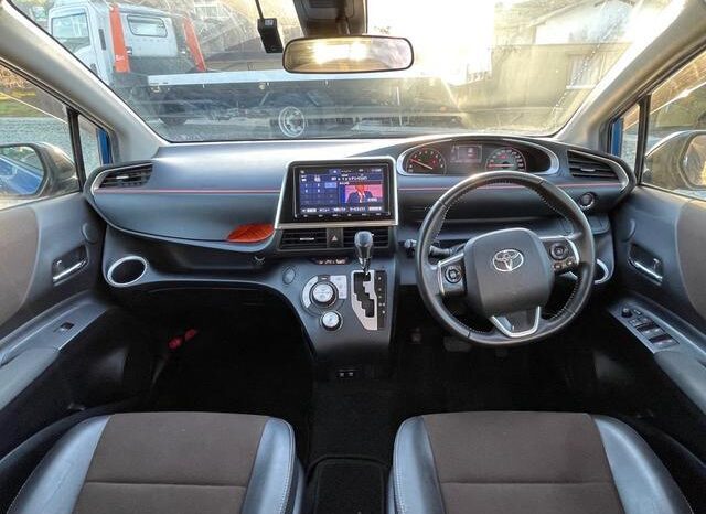 2018 Toyota Sienta full