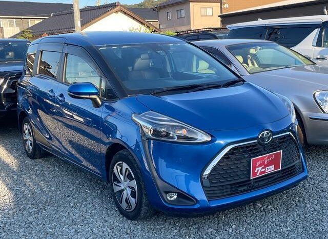 2018 Toyota Sienta full