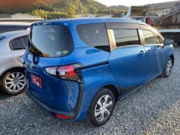 2018 Toyota Sienta full