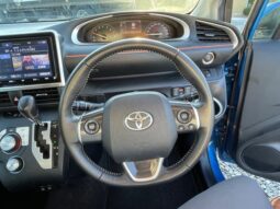 2018 Toyota Sienta full