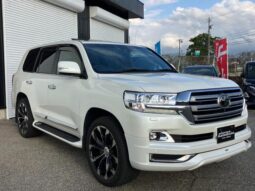 2018 TOYOTA LAND CRUISER ZX READY FOR IMPORT TO KENYA full