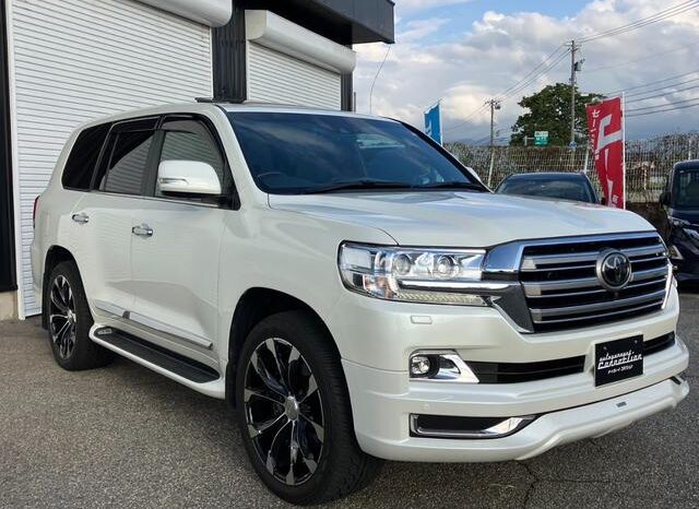 2018 TOYOTA LAND CRUISER ZX READY FOR IMPORT TO KENYA full