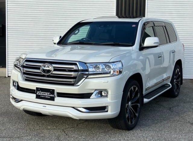 2018 TOYOTA LAND CRUISER ZX READY FOR IMPORT TO KENYA full