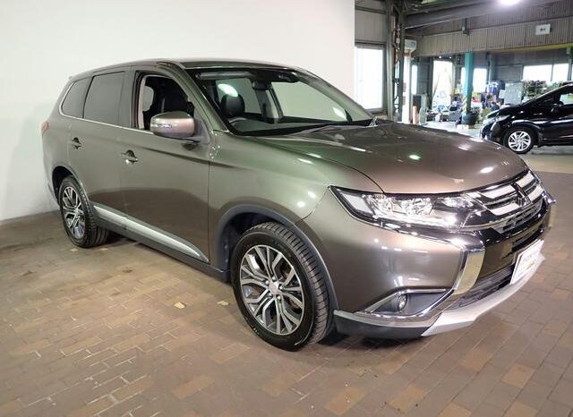 2018 MITSUBISHI OUTLANDER READY FOR IMPORT TO KENYA full