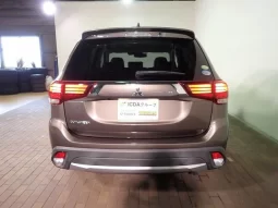 2018 MITSUBISHI OUTLANDER READY FOR IMPORT TO KENYA full