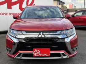 2018 MITSUBISHI OUTLANDER PHEV READY FOR IMPORT TO KENYA