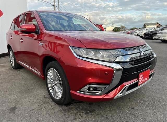 2018 MITSUBISHI OUTLANDER PHEV READY FOR IMPORT TO KENYA full