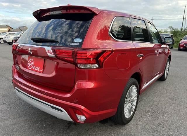 2018 MITSUBISHI OUTLANDER PHEV READY FOR IMPORT TO KENYA full