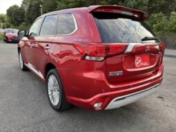 2018 MITSUBISHI OUTLANDER PHEV READY FOR IMPORT TO KENYA full