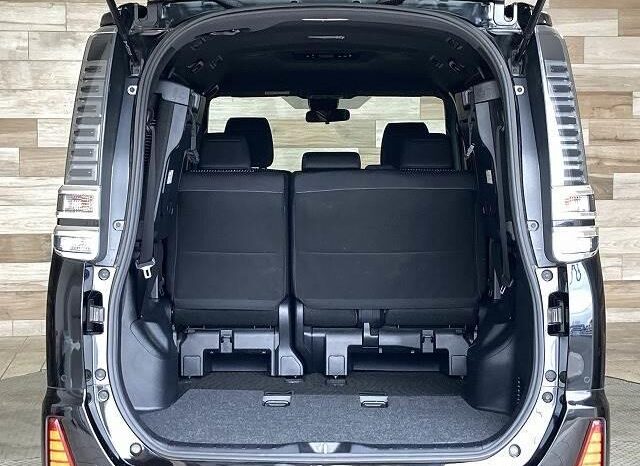 2019 TOYOTA VOXY READY FOR IMPORT TO KENYA full