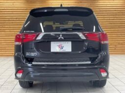 2018 MITSUBISHI OUTLANDER PHEV READY FOR IMPORT TO KENYA full