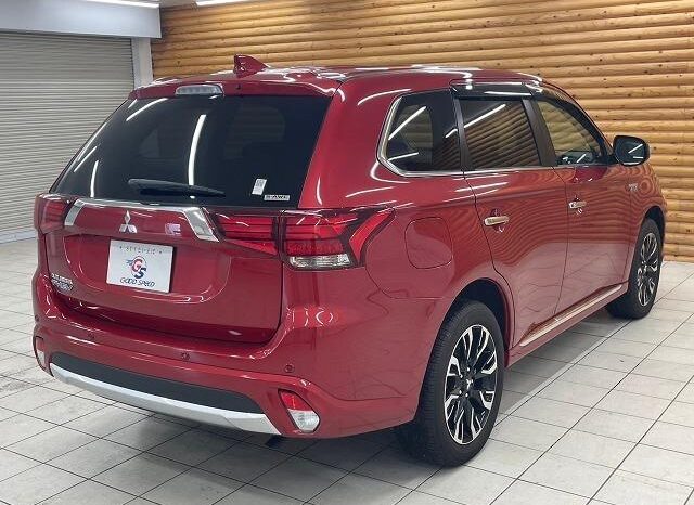 2018 MITSUBISHI OUTLANDER PHEV READY FOR IMPORT TO KENYA full