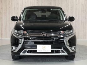 2019 MITSUBISHI OUTLANDER PHEV READY FOR IMPORT TO KENYA