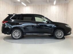 2019 MITSUBISHI OUTLANDER PHEV READY FOR IMPORT TO KENYA full