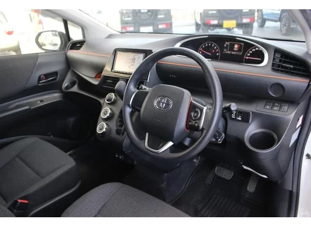 2019 TOYOTA SIENTA X READY FOR IMPORT TO KENYA full