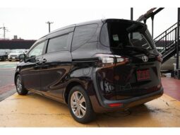 2018 TOYOTA SIENTA G READY FOR IMPORT TO KENYA full