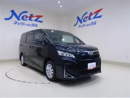 2018 TOYOTA VOXY READY FOR IMPORT TO KENYA full