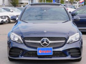 2019 MERCEDES BENZ C-CLASS C200 AVANTGARDE AMG LINE READY FOR IMPORT TO KENYA