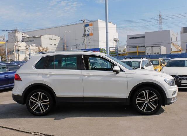 2018 VOLKSWAGEN TIGUAN TDI 4MOTION HIGHLINE READY FOR IMPORT TO KENYA full