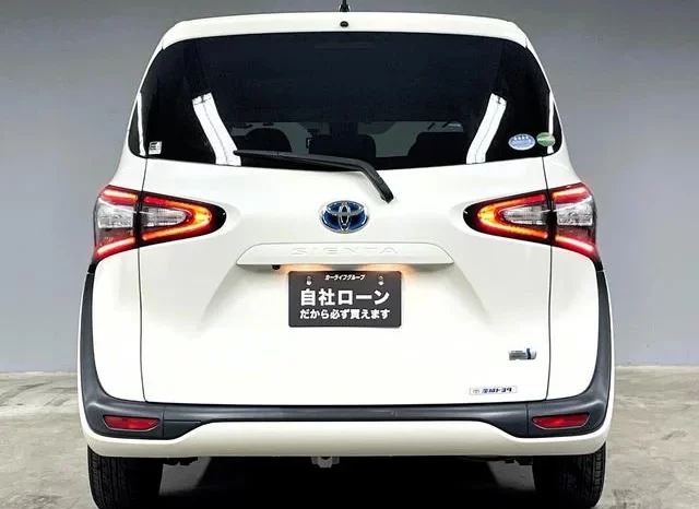 2018 TOYOTA SIENTA HYBRID G READY FOR IMPORT TO KENYA full