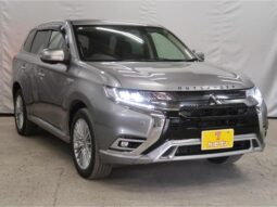 2018 MITSUBISHI OUTLANDER PHEV READY FOR IMPORT TO KENYA full