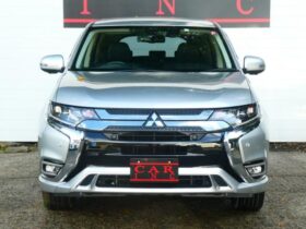 2019 MITSUBISHI OUTLANDER PHEV READY FOR IMPORT TO KENYA