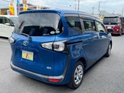 2018 TOYOTA SIENTA HYBRID READY FOR IMPORT TO KENYA full