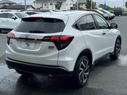 2019 HONDA VEZEL HYBRID RS READY FOR IMPORT TO KENYA full