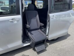 2019 TOYOTA VOXY ZS READY FOR IMPORT TO KENYA full