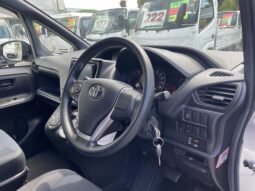 2019 TOYOTA VOXY ZS READY FOR IMPORT TO KENYA full