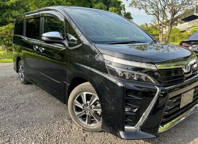 2019 TOYOTA VOXY ZS READY FOR IMPORT TO KENYA full