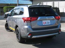 2018 MITSUBISHI OUTLANDER READY FOR IMPORT TO KENYA full