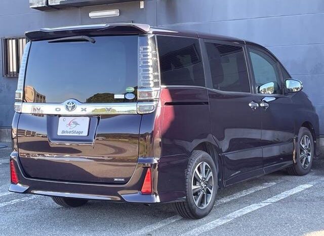 2018 TOYOTA VOXY READY FOR IMPORT TO KENYA full