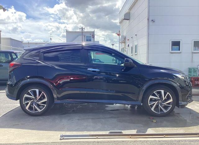 2020 HONDA VEZEL TOURING READY FOR IMPORT TO KENYA full