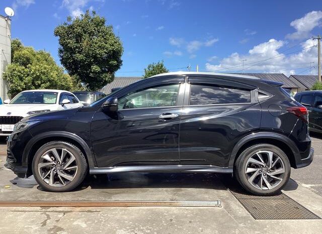 2020 HONDA VEZEL TOURING READY FOR IMPORT TO KENYA full