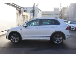 2019 VOLKSWAGEN TIGUAN TDI 4MOTION R LINE READY FOR IMPORT TO KENYA full