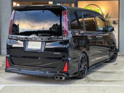 2019 Toyota Noah Import to Kenya full