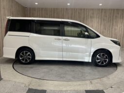 2018 Toyota Noah Import to Kenya full