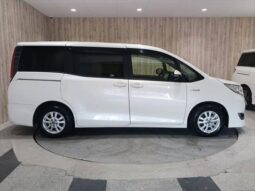 2018 Toyota Noah Import to Kenya full